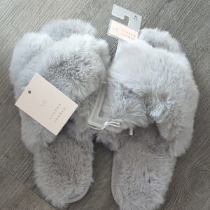 Lauren Conrad Gray Faux Fur Slippers